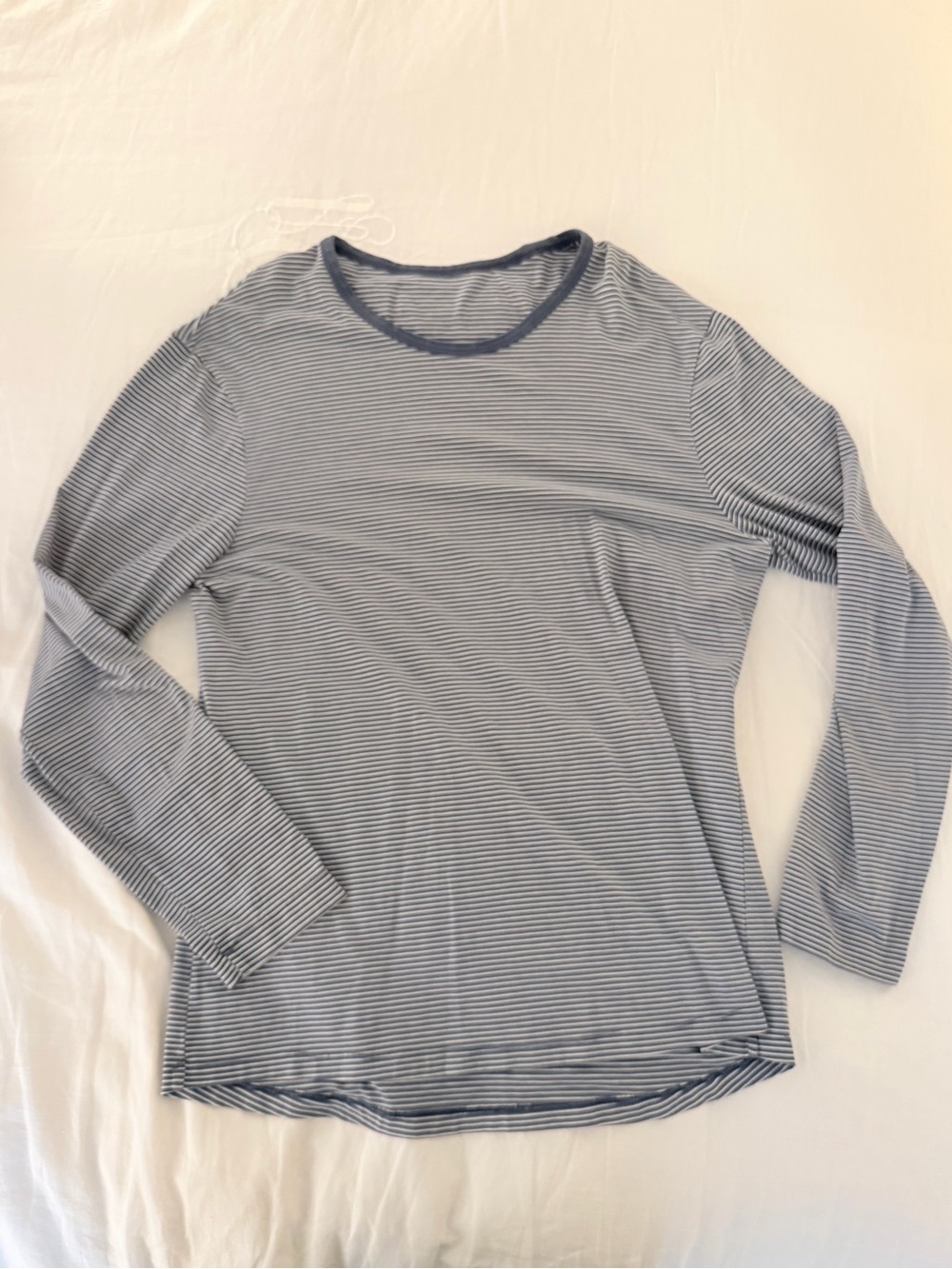 Men’s Long Sleeve Stripe Lululemon Crewneck Shirt - Blue